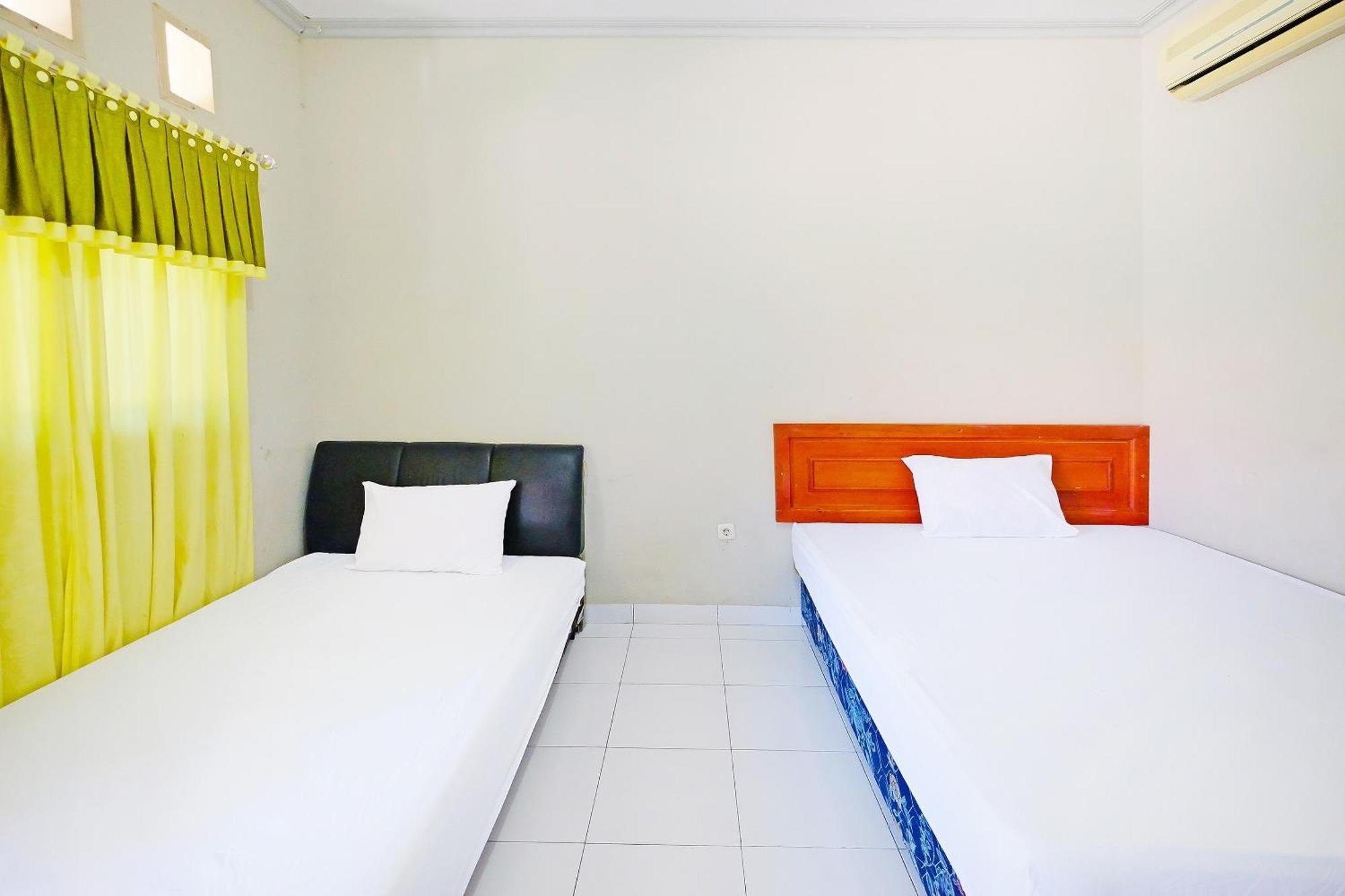 Collection O 91046 Hotel Remaja Indah Masamba Екстер'єр фото